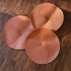 Woven Round Placemats (3)